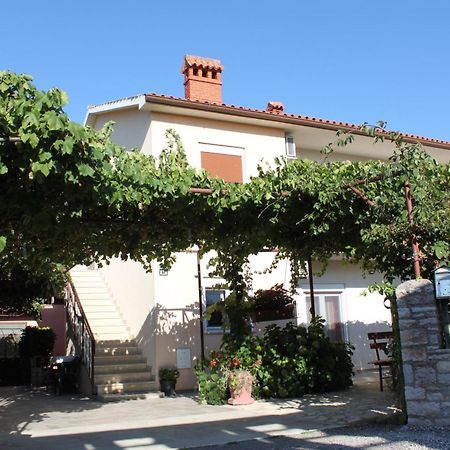 Appartamento Lori Pola Esterno foto